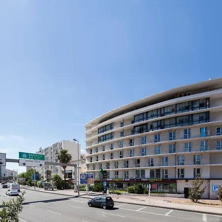 Garden & Aparthotel *